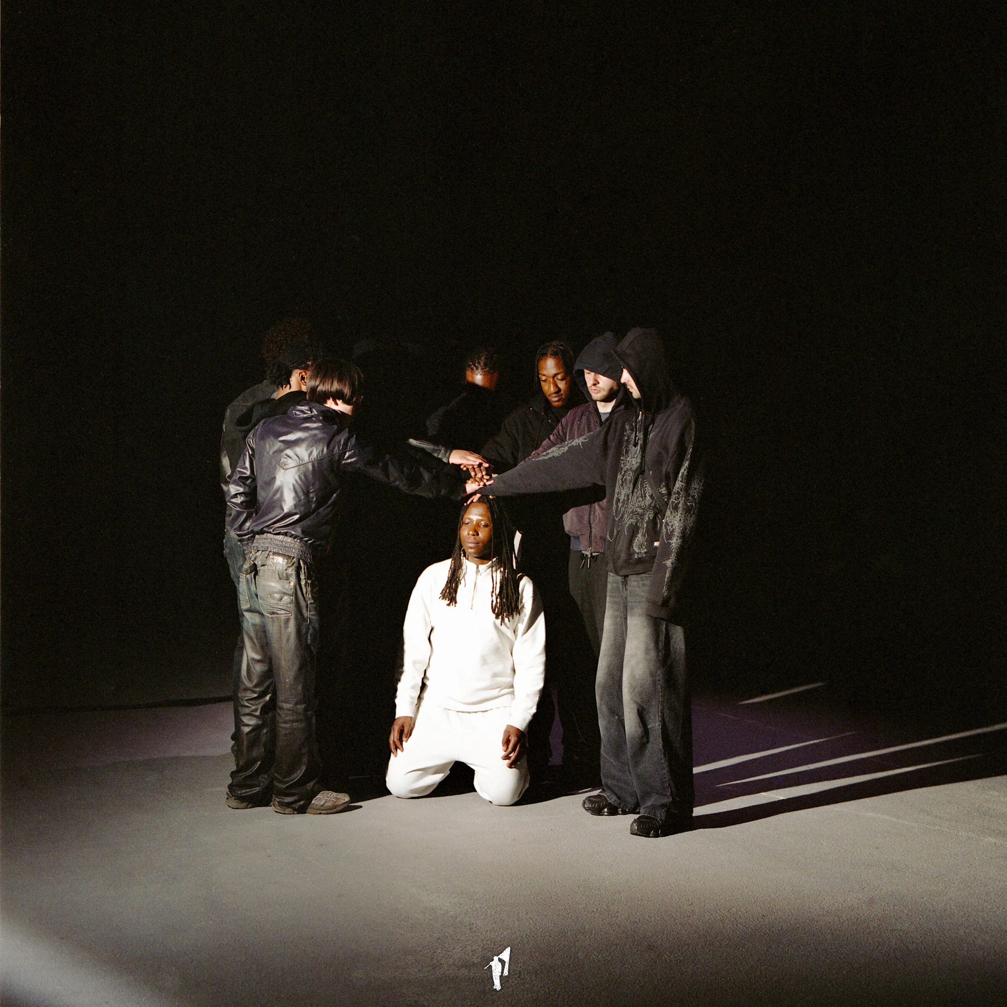 RenzNiro - LAISSEZ-FAIRE