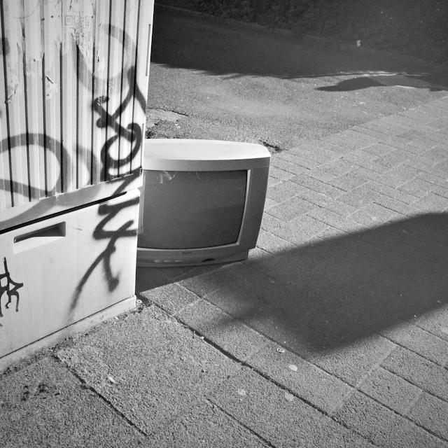 Moon Junior - Sad Comedian