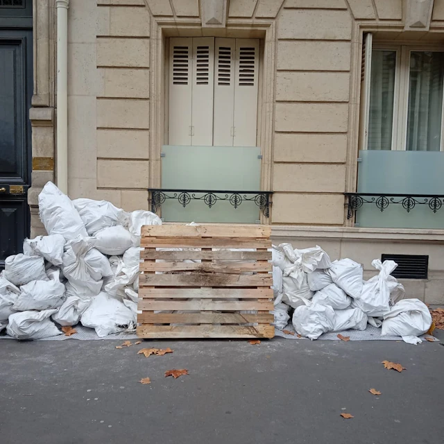 the call (featuring JOBIE)