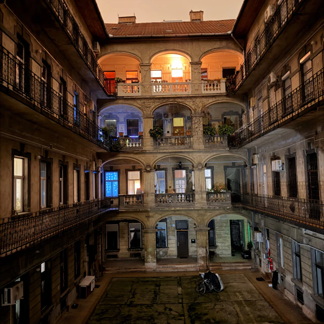 Sunday Series 54 ft. Kristof - Telen a tavaszi madarak