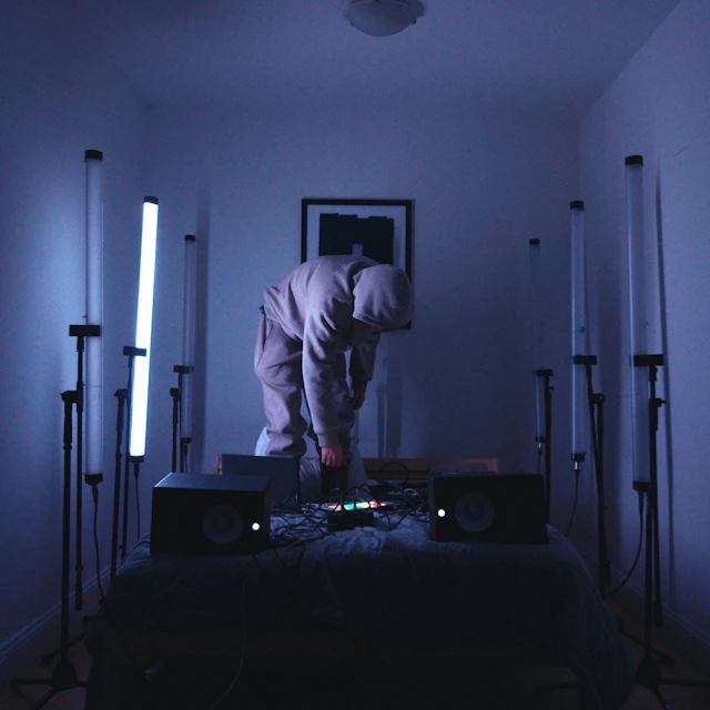 Kudu - Days Gone (feat. Ang...)