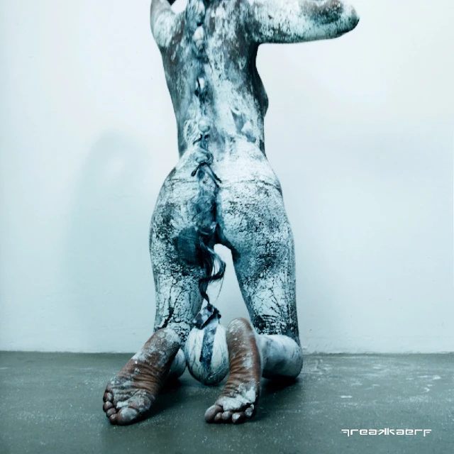 Anonymous Club & LEECH - Freak