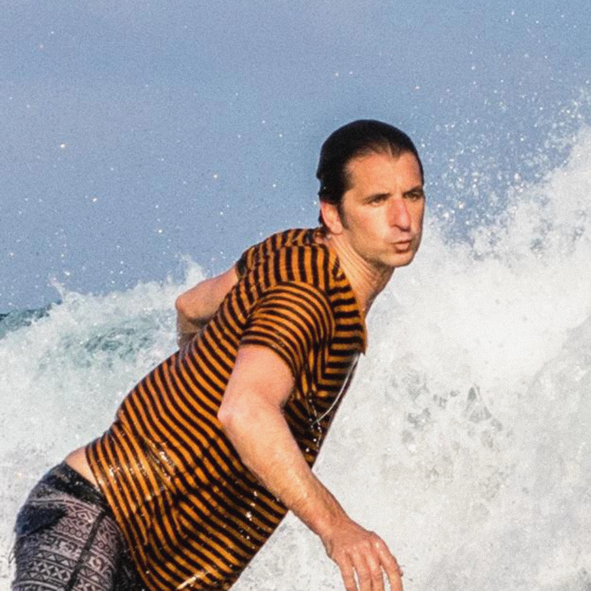 Dum Dave - Far From Home