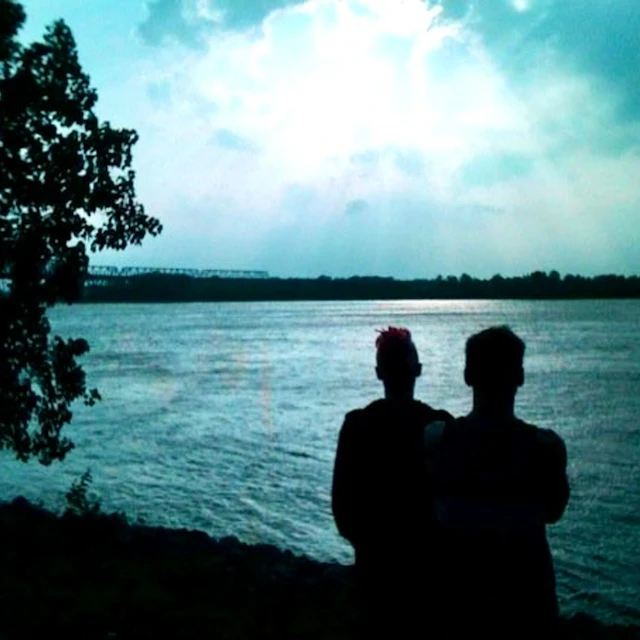 Pearl Market - Tell Me a Story