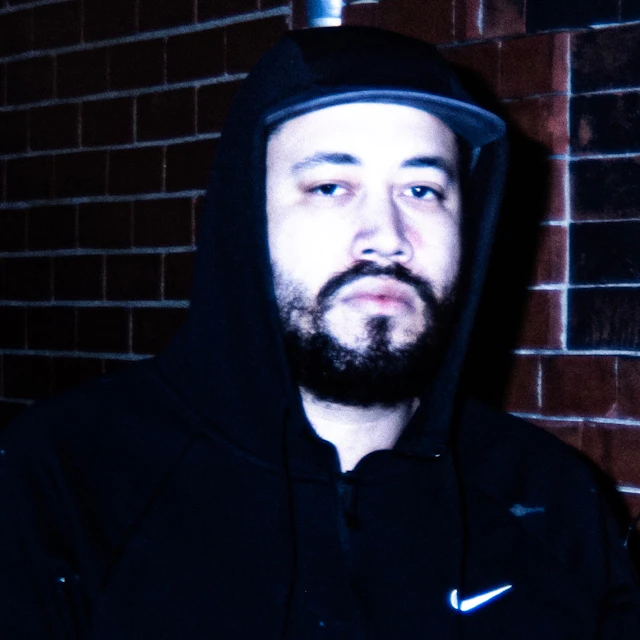 wlkthruwalls - b0unc3