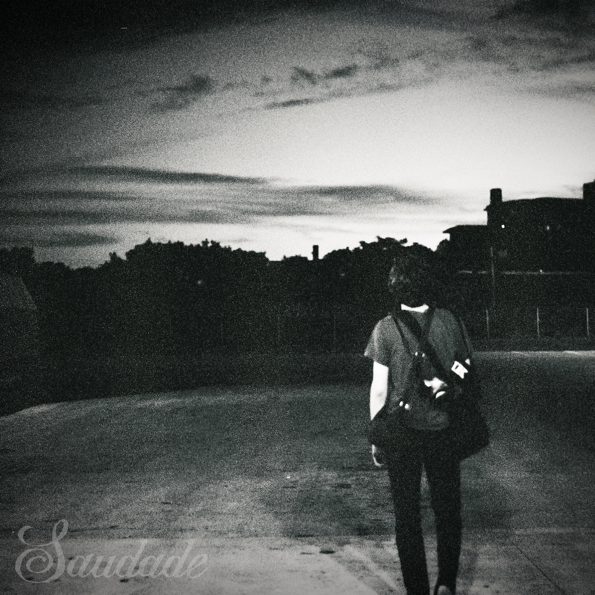 Plastic Handgun - Saudade