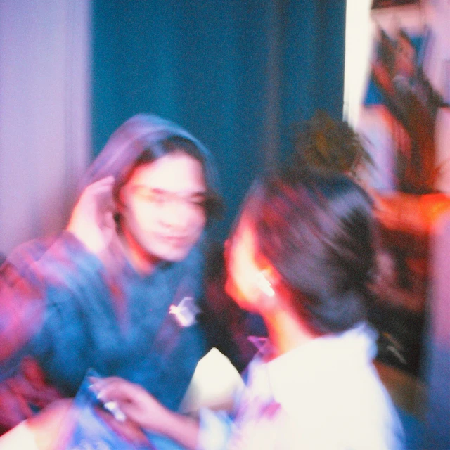 Poponshis - DÍMELO... (Portales)