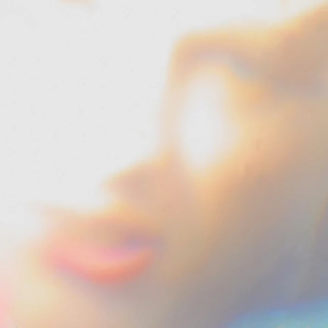Tiffi M – Heartstrings