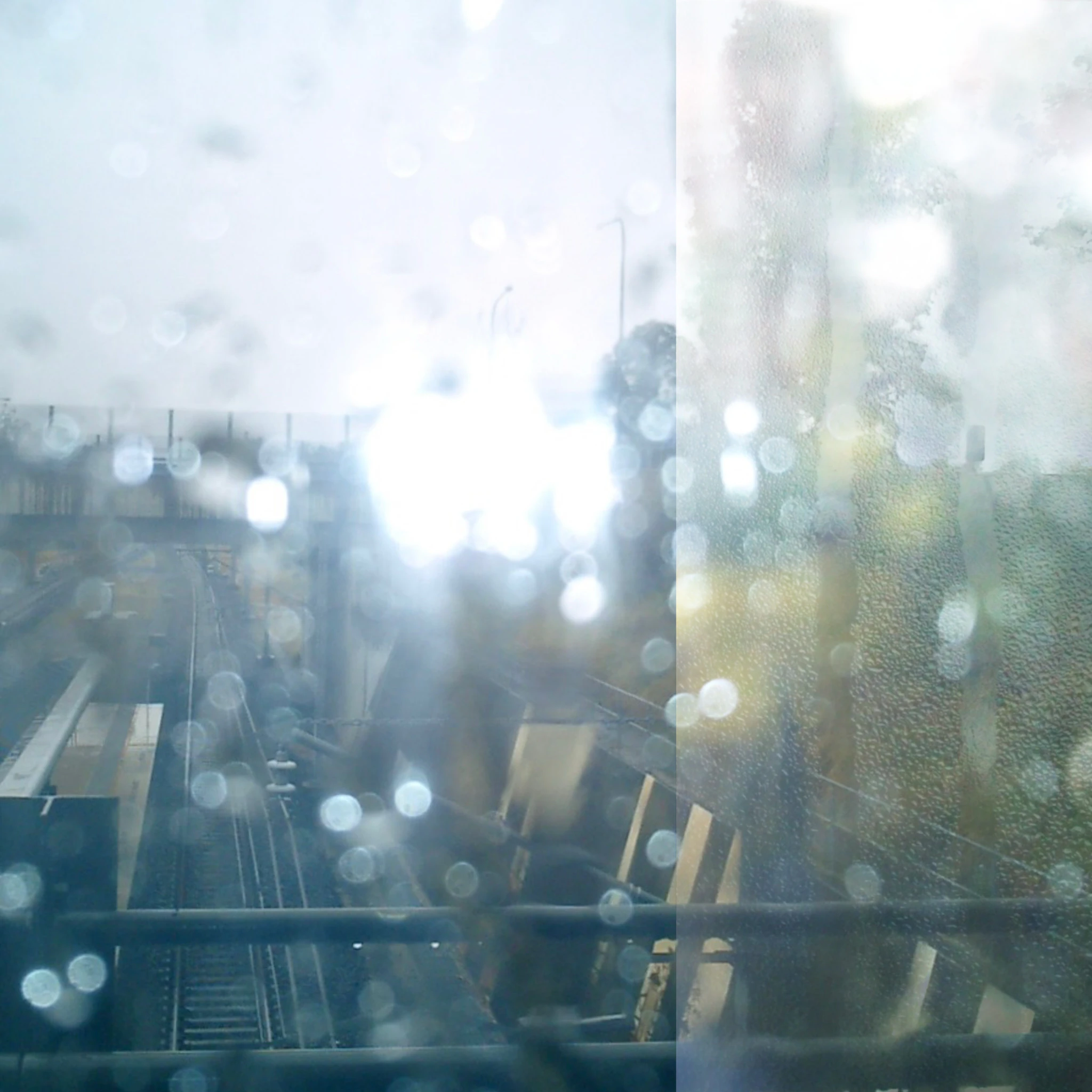 plinks - Flash camera in the rain