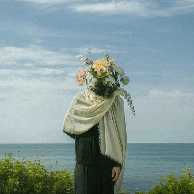 Calathea - Flowers & Knives