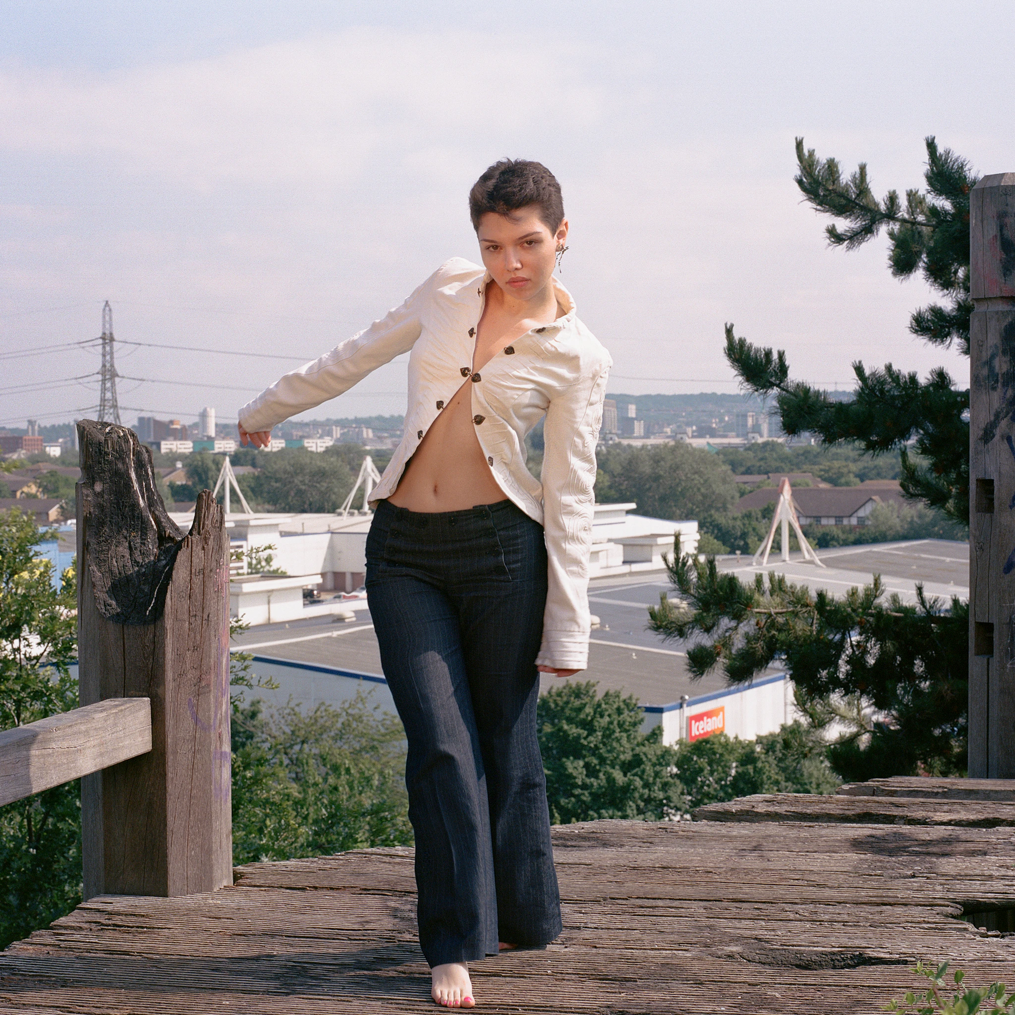 gianna - Shadow of a Bird